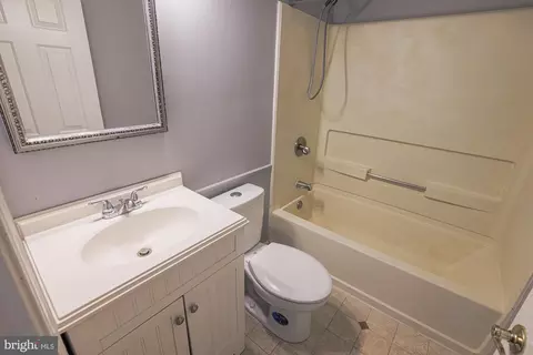 527 Saint Patrick Rd, Baltimore, MD 21206 photo 20