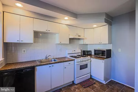 527 Saint Patrick Rd, Baltimore, MD 21206 photo 13