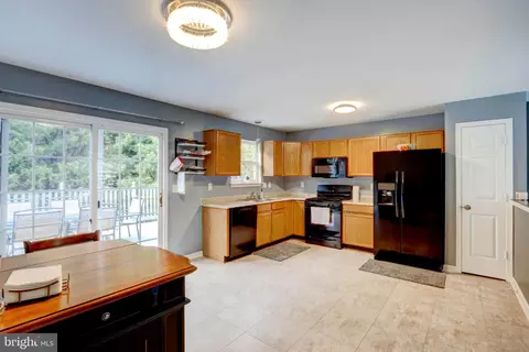 9812 Dee Way, Middle River, MD 21220 photo 8