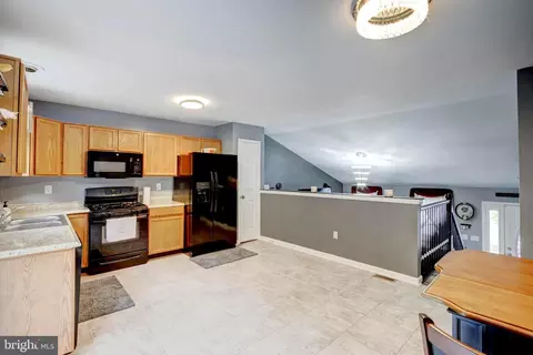 9812 Dee Way, Middle River, MD 21220 photo 10