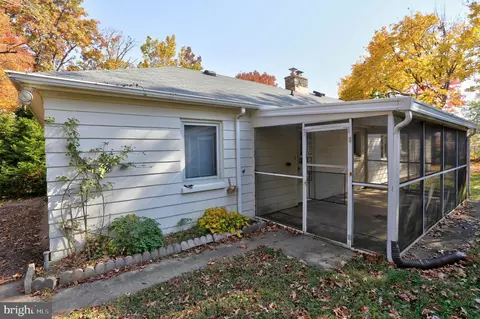 5741 Mineral Ave, Halethorpe, MD 21227 photo 22