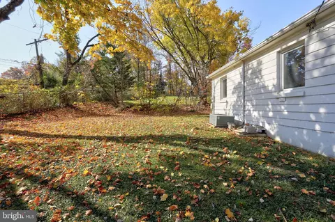 5741 Mineral Ave, Halethorpe, MD 21227 photo 25