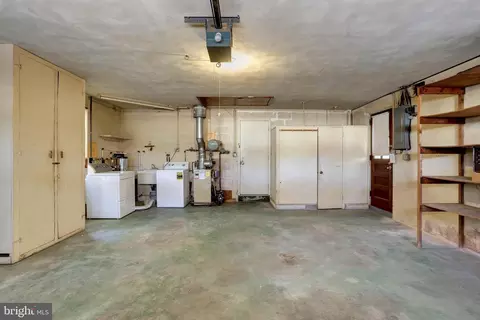 5741 Mineral Ave, Halethorpe, MD 21227 photo 39