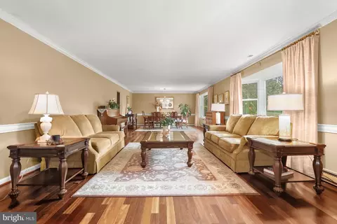 22 Glen Alpine Rd, Phoenix, MD 21131