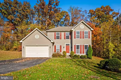 8642 Silver Lake Dr, Perry Hall, MD 21128