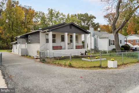 7353 Chesapeake Rd, Middle River, MD 21220 photo 2
