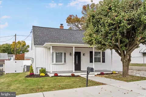 1906 Harrison Rd, Dundalk, MD 21222