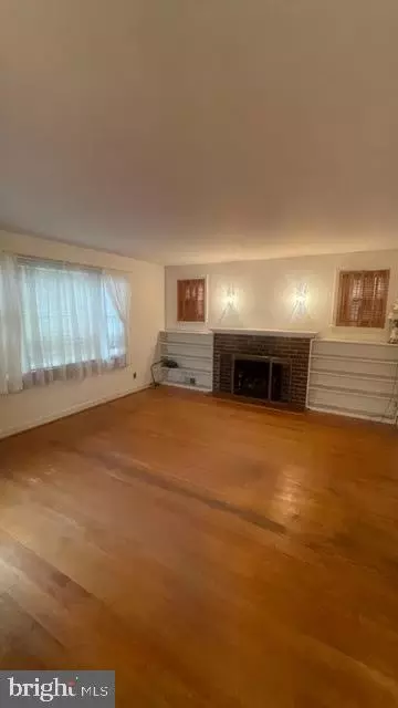 802 Walker Ave, Baltimore, MD 21212 photo 2