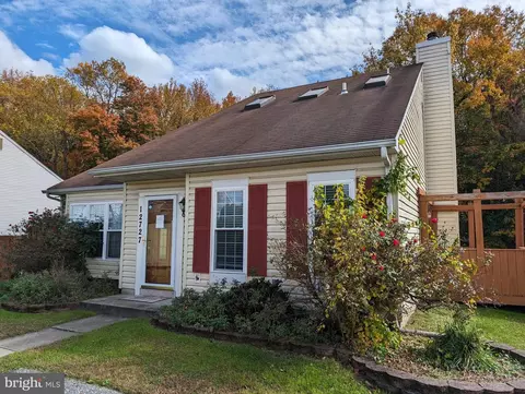 12727 Cunninghill Cove Rd, Middle River, MD 21220