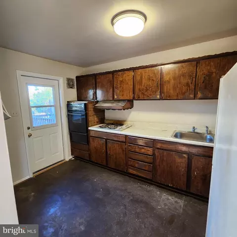 5708 Utrecht Rd, Baltimore, MD 21206 photo 9