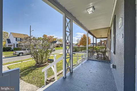 414 Meadow Rd, Baltimore, MD 21206 photo 4