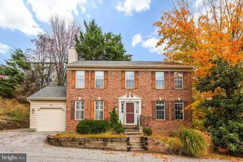 30 Warren Manor Ct, Cockeysville, MD 21030