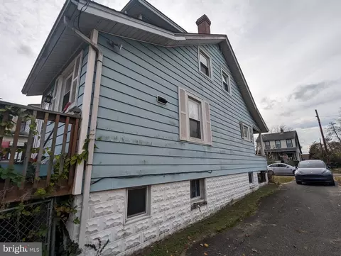 5223 Benson Ave, Halethorpe, MD 21227 photo 9