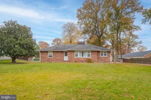 12725 Eastern Ave, Middle River, MD 21220 photo 2