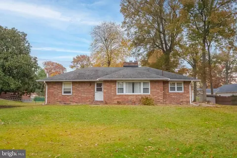 12725 Eastern Ave, Middle River, MD 21220