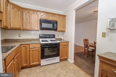421 Brownell Rd, Middle River, MD 21220 photo 10
