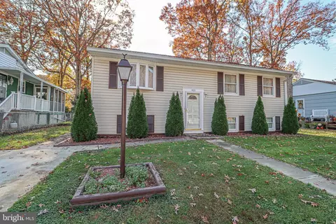 421 Brownell Rd, Middle River, MD 21220