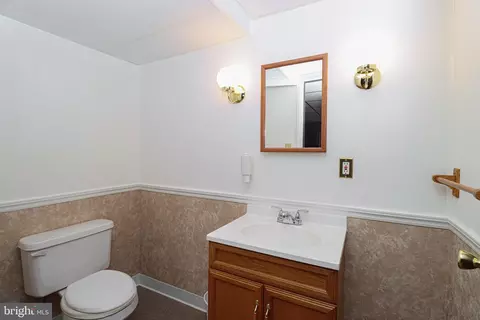 421 Brownell Rd, Middle River, MD 21220 photo 20