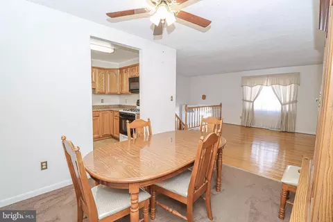 421 Brownell Rd, Middle River, MD 21220 photo 8
