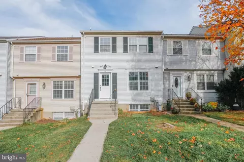 19 Bristow Ct, Parkville, MD 21234