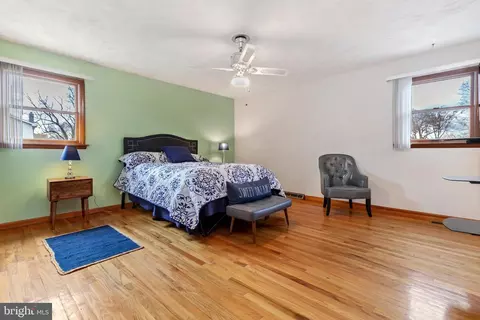 Bedroom - 2446 Lodge Farm Rd, Sparrows Point, MD 21219 photo 1 of 7