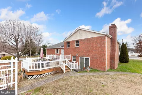 Exterior - 2446 Lodge Farm Rd, Sparrows Point, MD 21219 photo 8 of 16