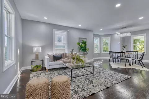 644 Orpington Rd, Baltimore, MD 21229