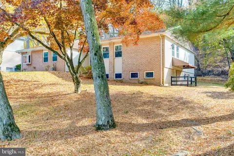 2305 Sugarcone Rd, Baltimore, MD 21209 photo 4