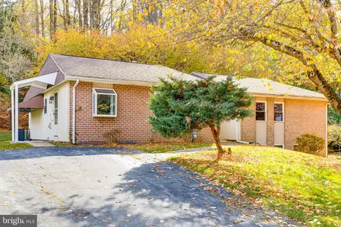2305 Sugarcone Rd, Baltimore, MD 21209 photo 3