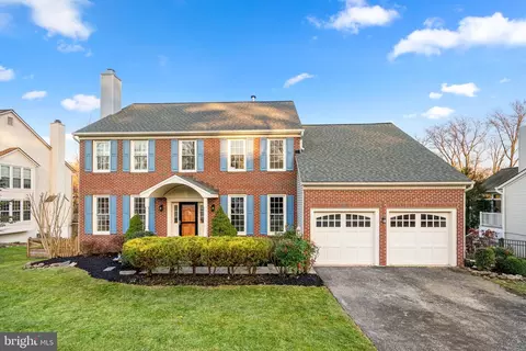 5907 Foxhall Manor Dr, Catonsville, MD 21228
