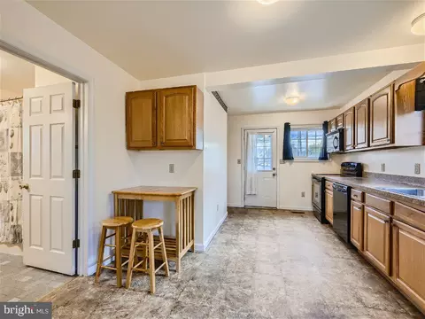 2901 Eastern Blvd, Middle River, MD 21220 photo 9