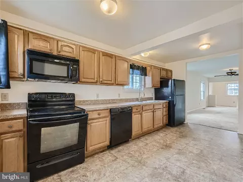 2901 Eastern Blvd, Middle River, MD 21220 photo 8
