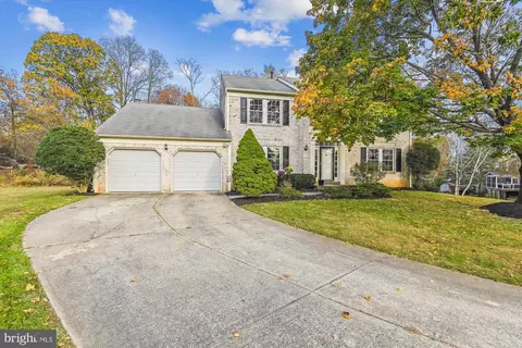 27 Boxridge Ct, Owings Mills, MD 21117