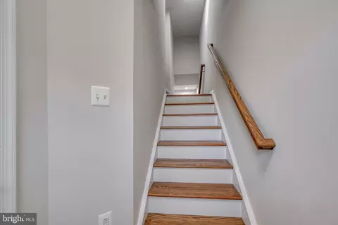 2945 Shaws Rd, Sparrows Point, MD 21219 photo 4