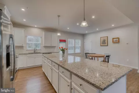 2945 Shaws Rd, Sparrows Point, MD 21219 photo 12