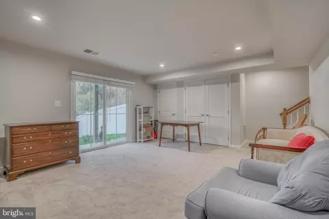 2945 Shaws Rd, Sparrows Point, MD 21219 photo 6