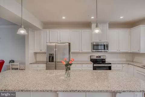 2945 Shaws Rd, Sparrows Point, MD 21219 photo 15