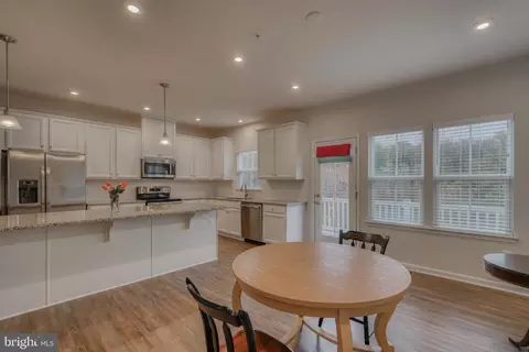 2945 Shaws Rd, Sparrows Point, MD 21219 photo 17