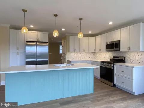 2606 Edgemere Ave, Sparrows Point, MD 21219 photo 4