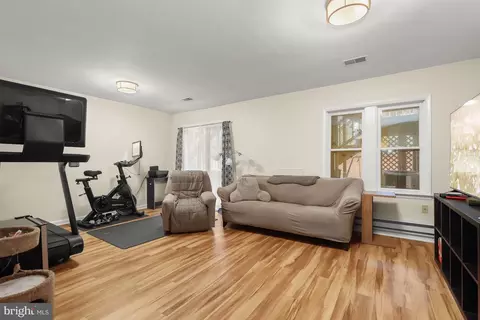 6966 Copperbend Ln, Baltimore, MD 21209 photo 24