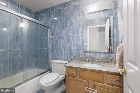 6966 Copperbend Ln, Baltimore, MD 21209 photo 23