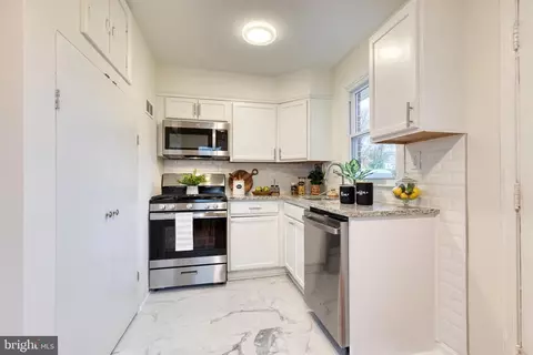 3510 Millvale Rd, Windsor Mill, MD 21244 photo 9