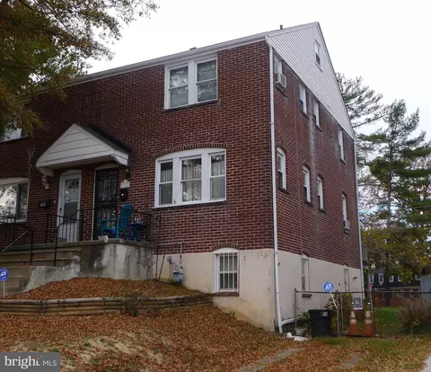 768 Charing Cross Rd, Baltimore, MD 21229