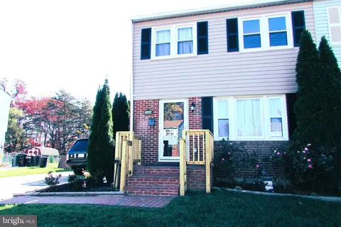 7105 Bexhill Rd, Windsor Mill, MD 21244