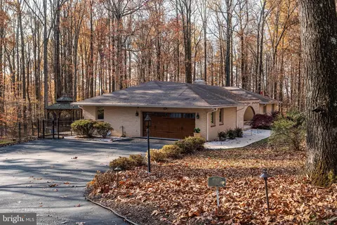 905 Timber Run Rd, Reisterstown, MD 21136