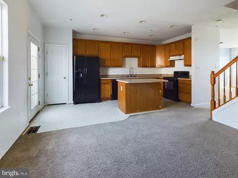 886 Lowe Rd, Middle River, MD 21220 photo 10