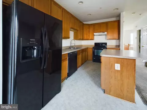 886 Lowe Rd, Middle River, MD 21220 photo 11
