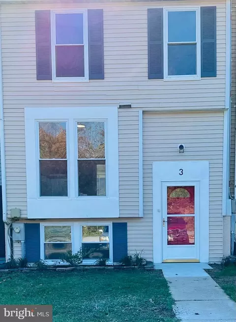 3 Clearwater Ct, Middle River, MD 21220