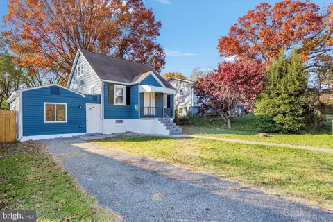 102 Wampler Rd, Middle River, MD 21220 photo 2