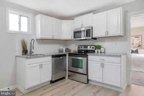 102 Wampler Rd, Middle River, MD 21220 photo 13